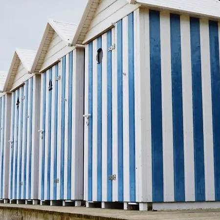 Сasa de vacaciones Centre Maison Pour 9 Personnes Carantec