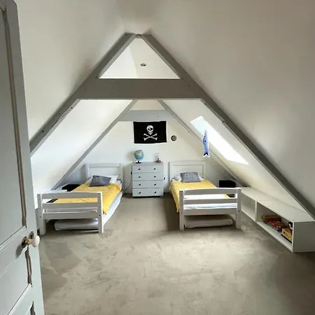 Сasa de vacaciones Centre Maison Pour 9 Personnes