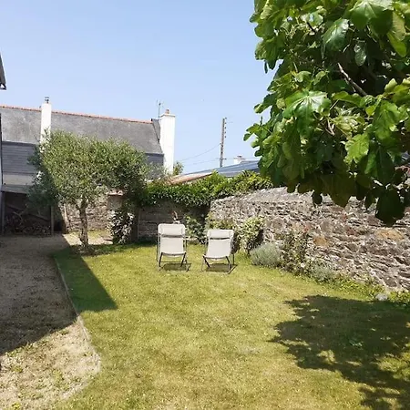 Centre Maison Pour 9 Personnes Carantec